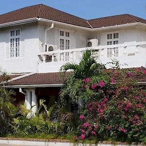 Hotel Four Seasons, Kingston